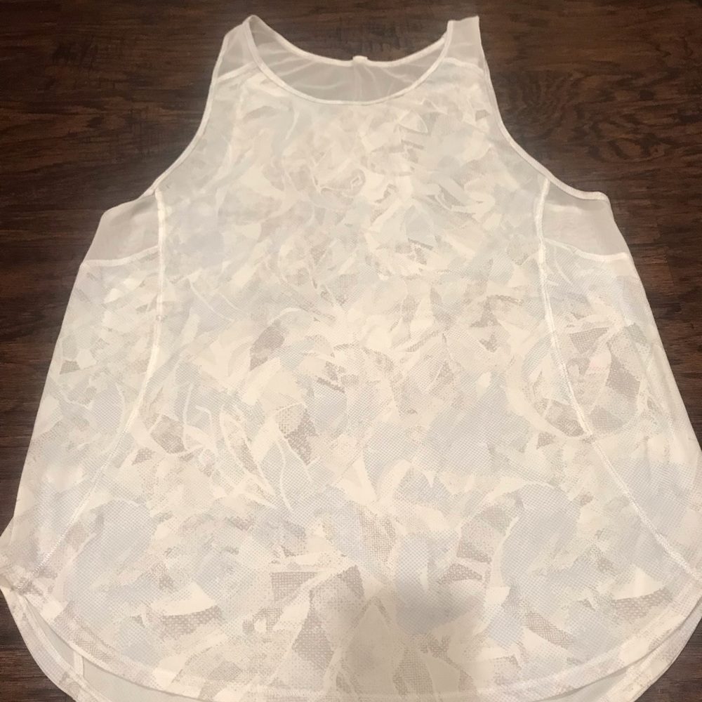 lululemon sculpt tank II size 8